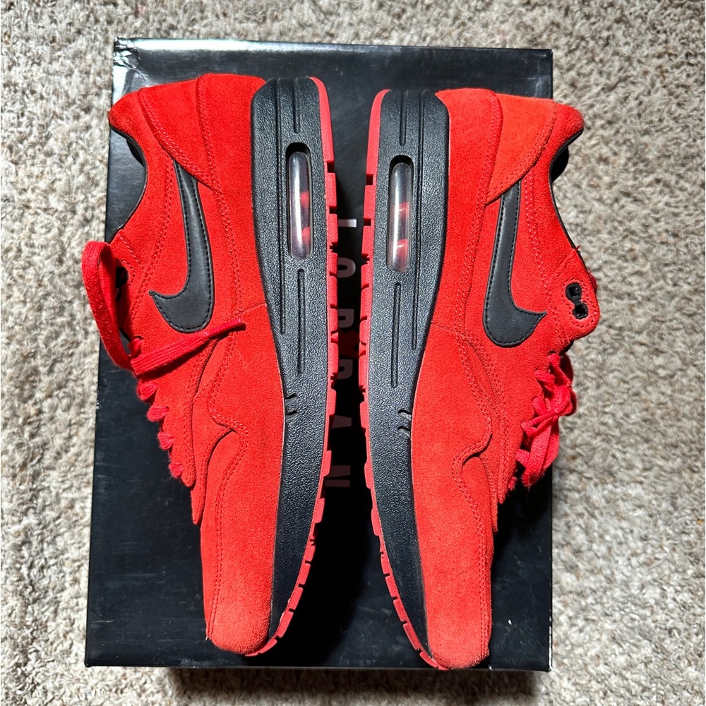 Nike Air Max 1 Premium 'Pimento' Red/Black Suede 512033-610
Men's Size 11.5